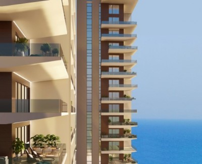 Luxury Waterfront Living 